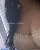 Анкета проститутки Полина - метро Ломоносовский, возраст - 27